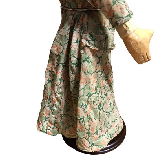 Vintage Artisan Doll Handcarved Wooden Grandma Old Lady Handmade Soft Body Rare - Picture 6 of 16